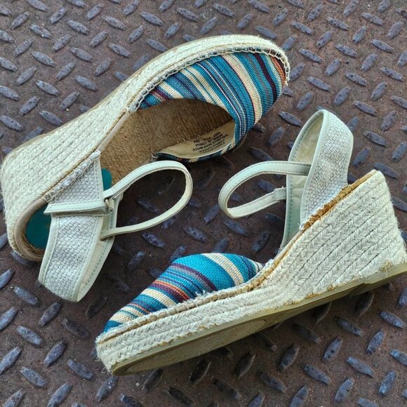 Easy Spirit Women Sandal Wedge Espadrille ESBAYSPRAY Shoe Fabric Upper Size 9M - Picture 8 of 10